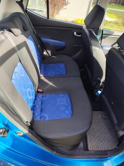 Prodám Hyundai i10 1.2 benzín 2008 - 7