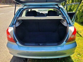 Prodám Honda Civic 1.4 LS r.v. 2003 - 7