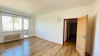 Ponájem světlého bytu 2+1, balkon, 8.května, Šumperk - 7