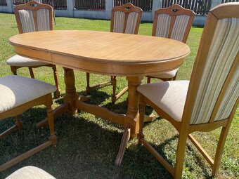 Jídelní stůl a židle - 7