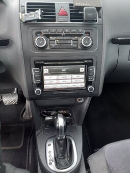 Volkswagen Touran 2.0 TDI DSG - 7