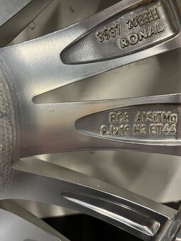 Superb R19 zimní sada Leštěné Trinity - 7