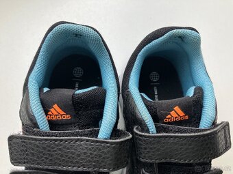 Tenisky tmavé 29 Adidas Switch - 7