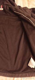 Jarní buda vel. S Tommy Hilfiger - 7