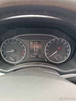 Škoda Octavia 1,6 TDi 77kW GREENLINE, r.v. 2010 - 7