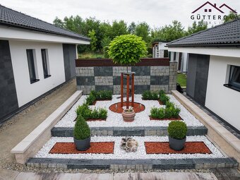 Elegantní rodinný dům s garáží a pozemkem 1.261 m2 v Městě T - 7