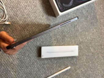 Apple iPad Pro 11" 64GB Wi-Fi vesmírně šedý (2018) - 7