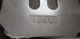 Prodám komín schiedel  8m - 7