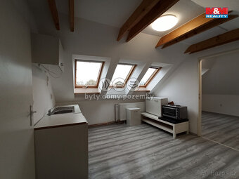 Pronájem bytu 2+kk, 35 m², Olomouc, ul. Hanácká - 7
