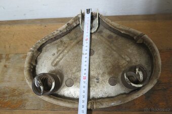 Sedlo ze starého motocyklu - 7