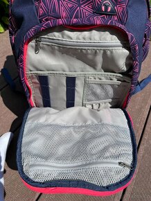 Studentský batoh Satch Pink Supreme - 7