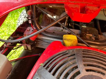 Zahradní traktůrek xe80 - 7