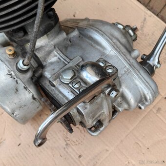 ČZ 175 předvalecna přírubák - 7