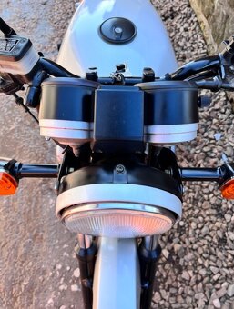 Suzuki Katana 650G - 7