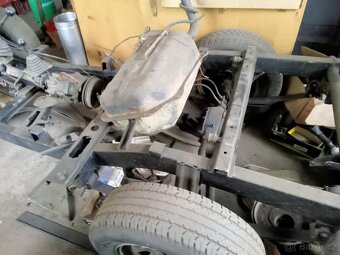 Suzuki samurai - 7