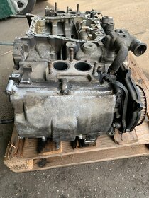 motor Subaru Outback BR 2,5 Legacy EJ253 poškozený - 7