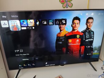 PlayStation 5 s mechanikou a 4 hrami - v záruce - 7