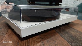 Pro-Ject Debut carbon - 7