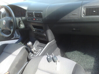 Volkswagen Golf Variant IV 1,9TDI 85kW 4Motion - 7