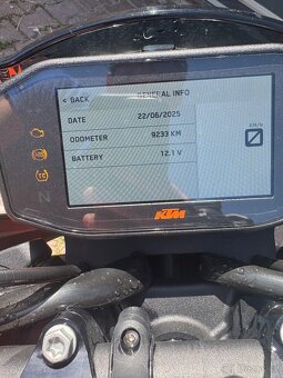 KTM 890 2022 - 7