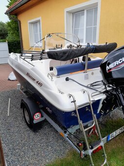 Motorový člun blesser 440 + Mercury 50 + přívěs - 7