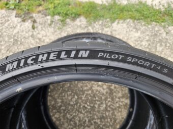 305/25ZR21 (98Y) Michelin Pilot Sport 4S 5mm 2ks - 7