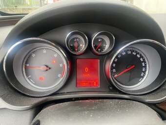 Opel Insignia 2.0 CDTi - 7