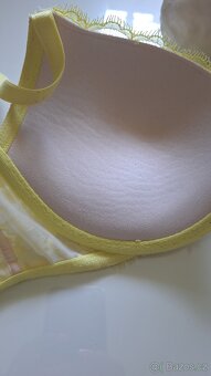 Podprsenka Victoria's Secret - 7