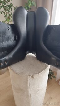 Devoucoux Makila S - 7