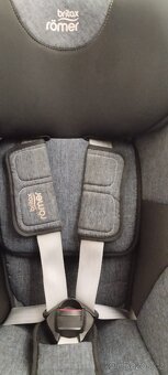 Autosedačka Britax Römer Dualfix – Blue Marble - 7