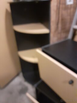 kancelářský nábytek - 7