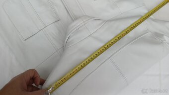 Kožená bílá elegantní delší dámská bunda Evoco vel.XL - 7
