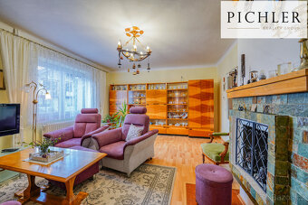 Prodej rodinného domu 2 bytové jednotky, okrasná zahrada - 7