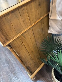 Starožitná komoda (139029) - 7
