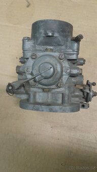 Mercedes 230 díly - 7