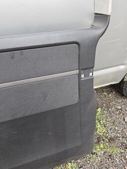 Oplastování šoupaček VW T5 T5.1 - 7