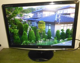 LCD monitor LG 22 palců, 1680x1050, DVI - 7