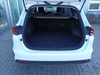 Kia Ceed 1.5 T-GDi GPF SW SPIN MY 25 - 7