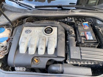 VW Jetta 1.9 TDi r.v. 2007 - 7