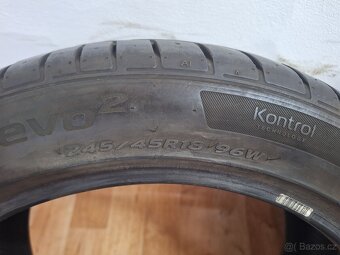 Letní pneu 245/45/18 2xHankook, 2xPirelli - 7