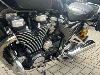 Yamaha XJR 1300 - 7