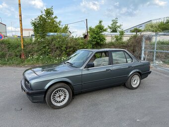 Bmw e30 320i - 7