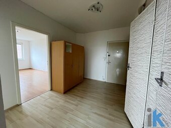 Prostorný byt 2+1 se 2 balkony - 7