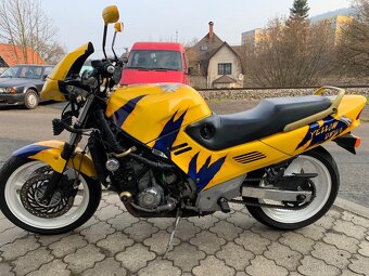 Honda CBR 1000 F - 7