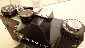Zenit TTL, pouzdro - 7