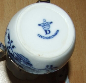 cibulák - porcelánka Dubí z dob ČSSR - 7