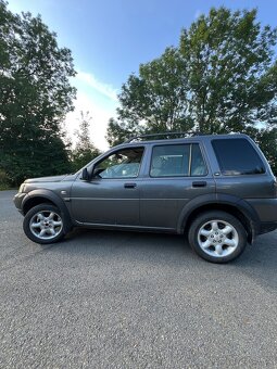 Land Rover 2.0Td4 Nová Stk - 7
