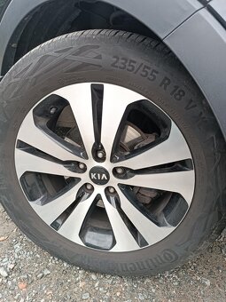 Kia Sportage 2.0 CRDi 4x4 135 kW (184 k) – výborný stav - 7