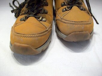 Zateplené KOTNÍČKOVÉ BOTY zn. FILA, 37/4 - 7