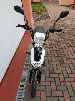 E-Babeta - elektrický moped bez nutnosti mít ŘP - 7